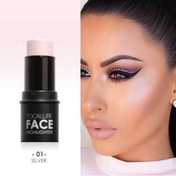 Focallure Other - Focallure Cream Highlighter Stick 01 - Silver